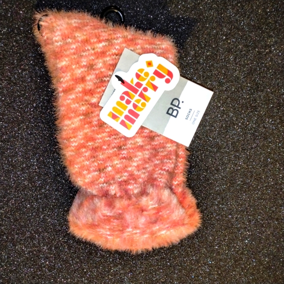 Cute Fuzzy Soft BP Socks Orange Tabby! Perfect Stocking Stuffer - Picture 2 of 3